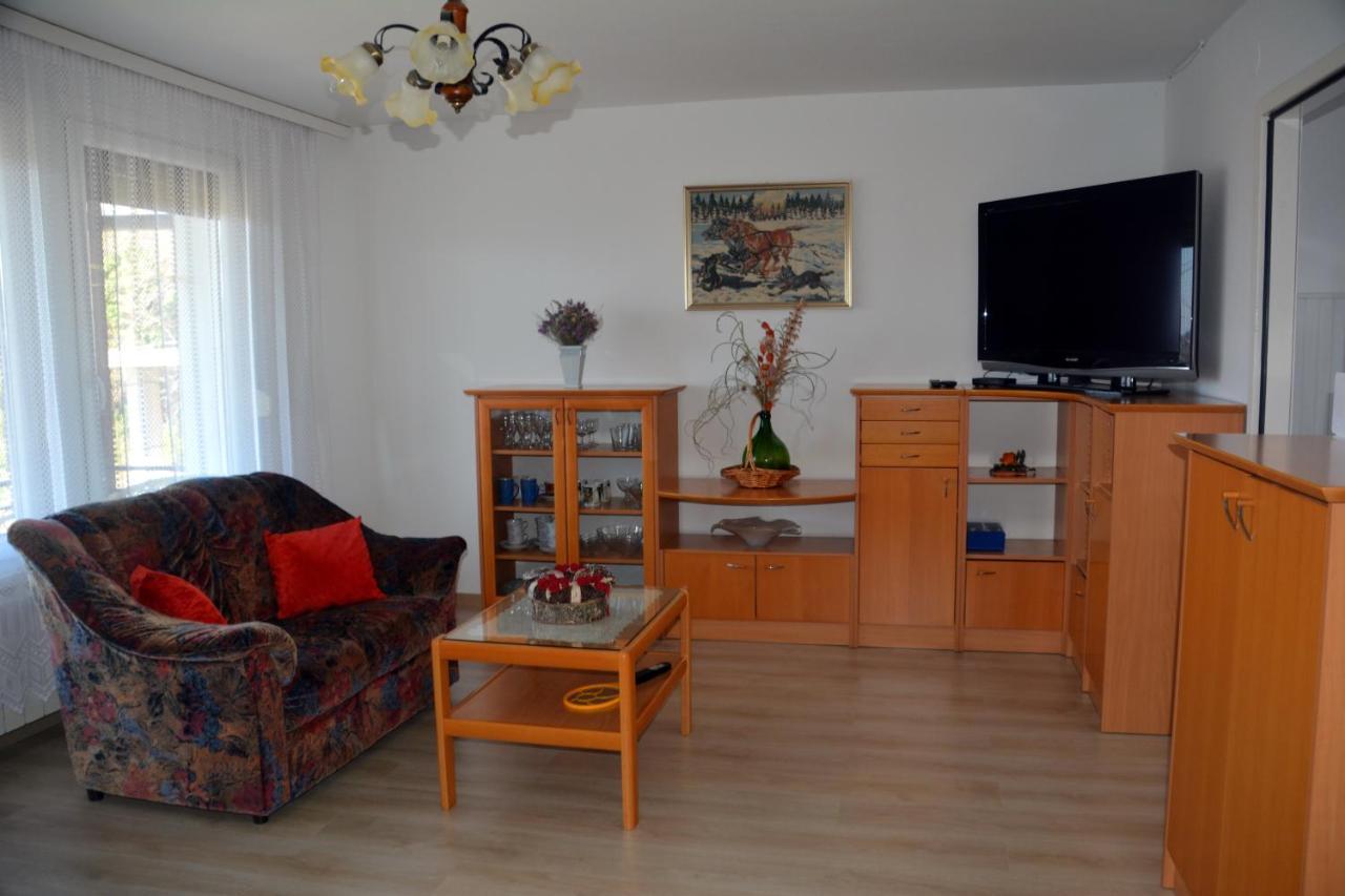 Villa Hisa V Travniku Smartno Esterno foto