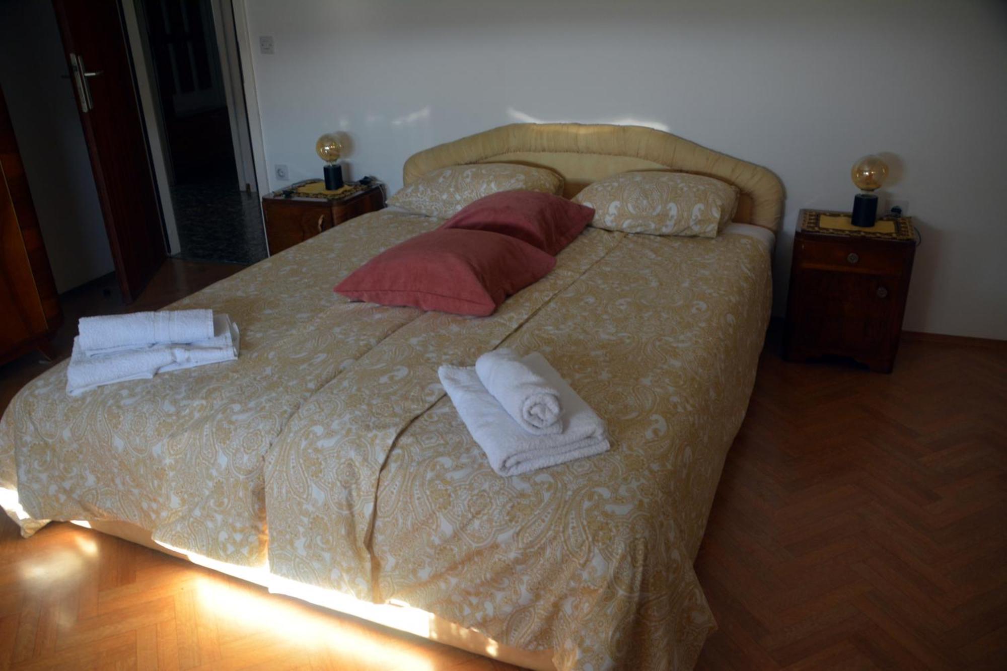 Villa Hisa V Travniku Smartno Esterno foto