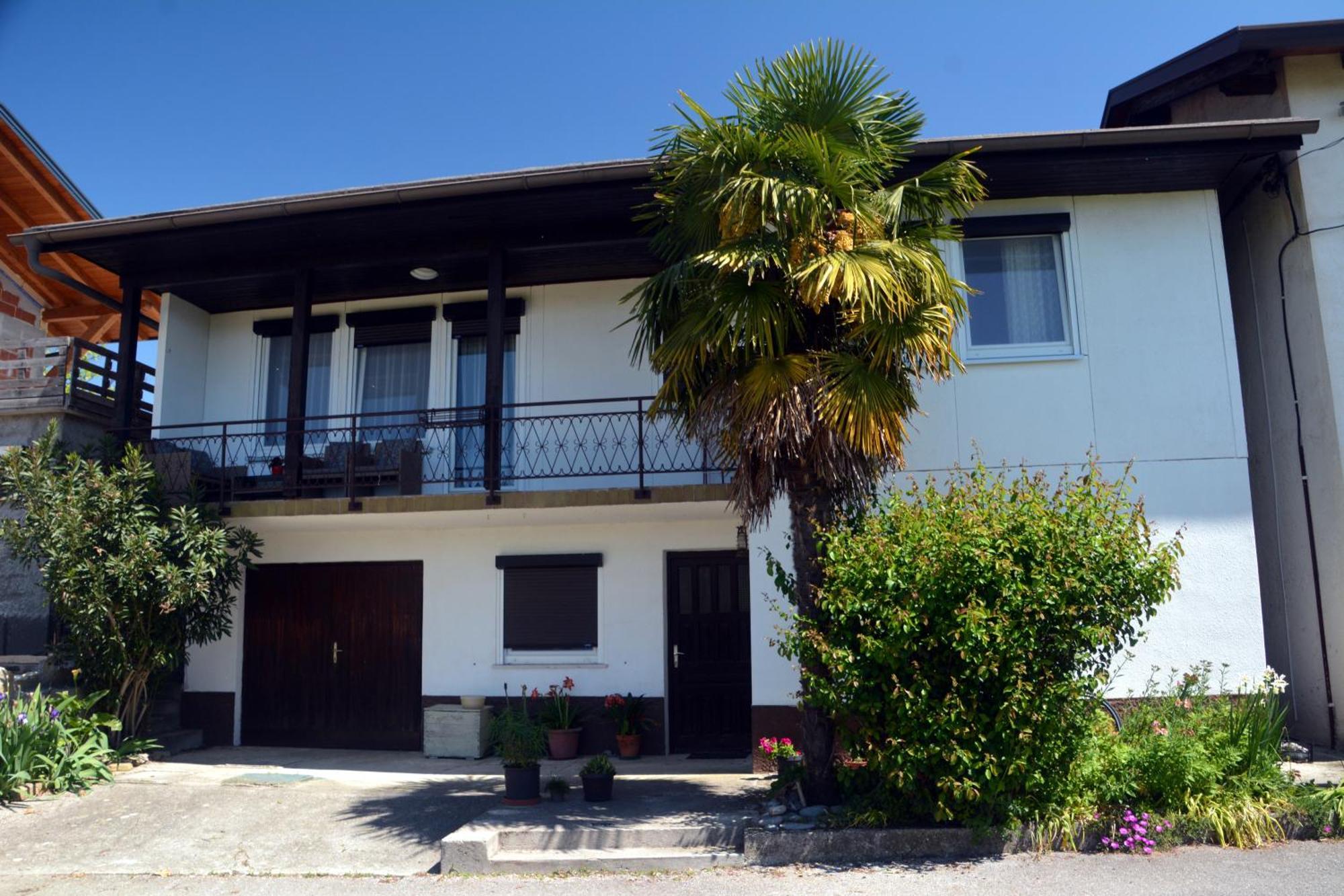 Villa Hisa V Travniku Smartno Esterno foto