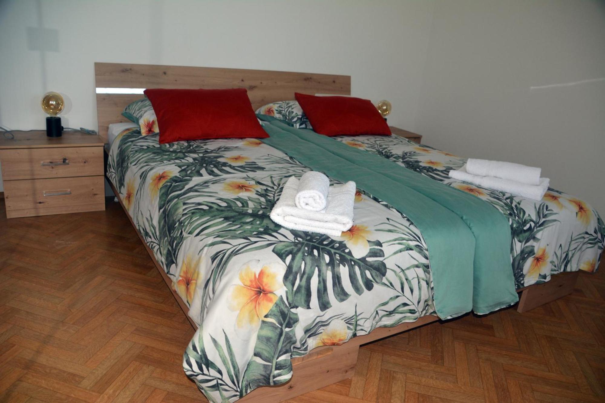Villa Hisa V Travniku Smartno Esterno foto